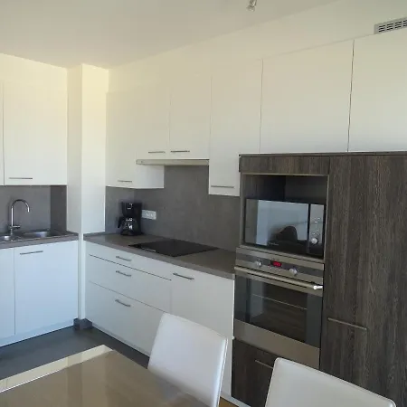 Apartman North Sea View With Parking